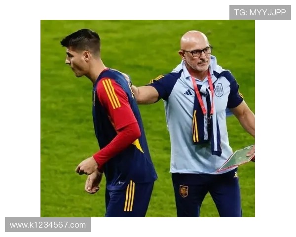 西班牙三年逆袭德拉富恩特领衔 西班牙三年逆袭德拉富恩特领衔