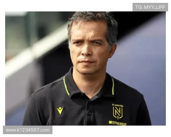 路易斯·卡斯特罗执教失误导致两队降级